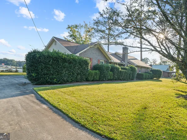 102 Lakeview Dr N, Ivey, GA 31031