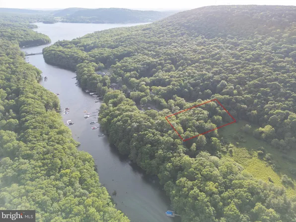 525 Brant Rd, Swanton, MD 21561