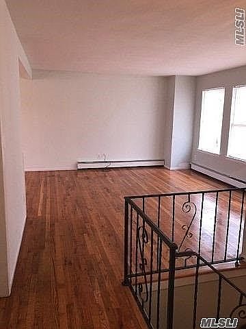 1st image of 31 Oakley Ave