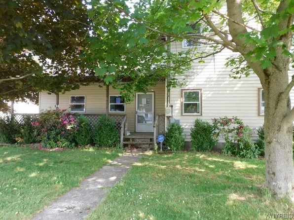 82 Morris St, Mayville, NY 14757