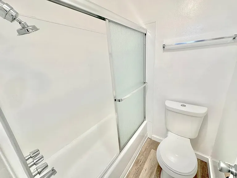 715 Machado Dr — Photo 8
