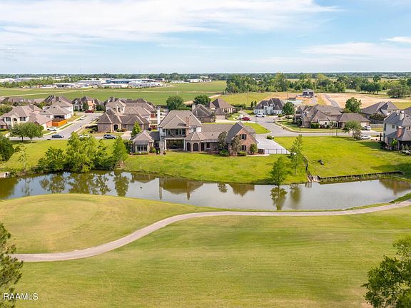 5th image of 202 Shinnecock Hills Dr