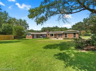 5564 Park St, Satsuma, AL 36572