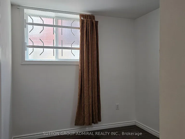 20 Aztec Ct — Photo 7