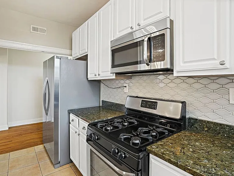 4120 14th St NW #27 — Photo 10