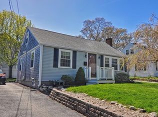 35 Warr Ave, Wareham, MA 02571