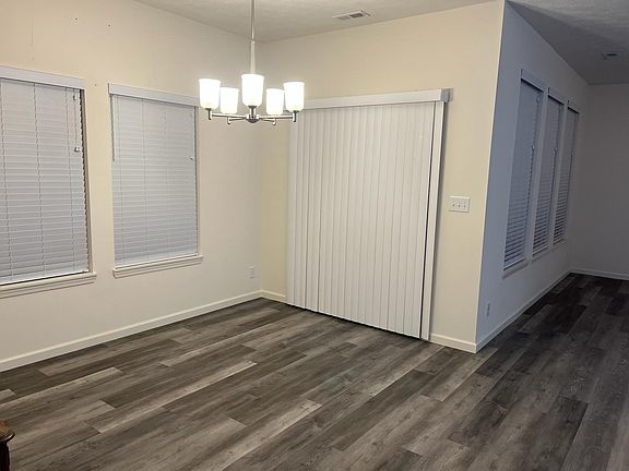 5th image of 6292 Silvercreek Dr