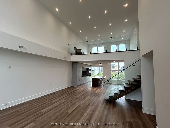 2nd image of 3714 Quayside Dr