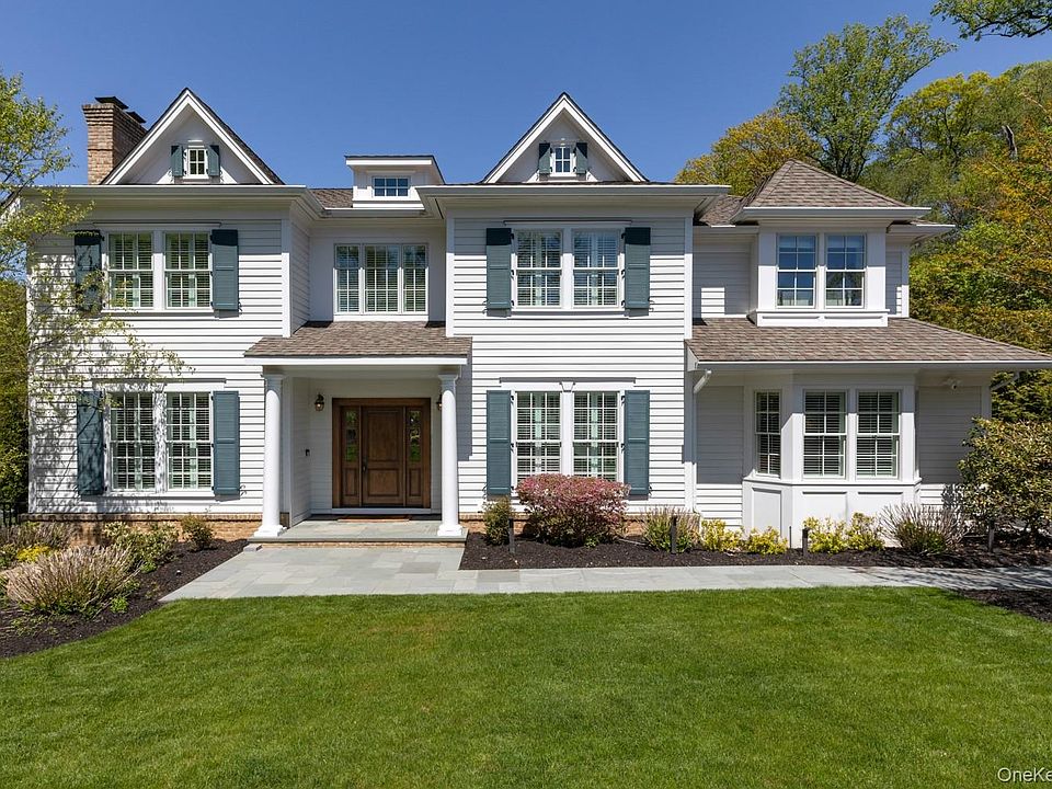 1st image of 152 Plymouth Court
