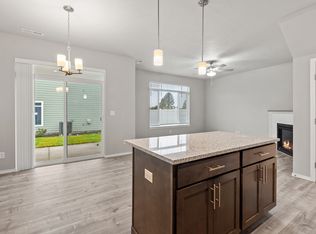 704 S Long Rd #710, Greenacres, WA 99016