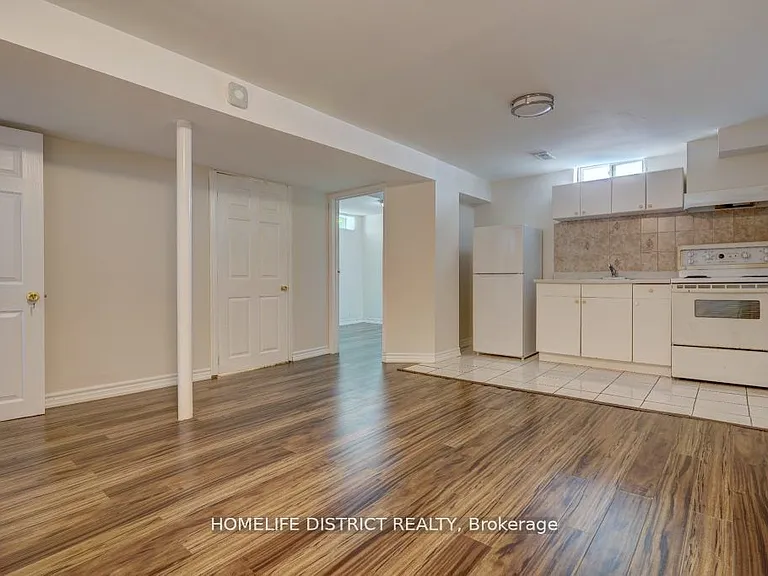 1861 Bainbridge Dr — Photo 18