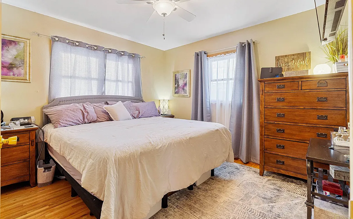 3029 Saratoga Drive - 1 — Photo 4