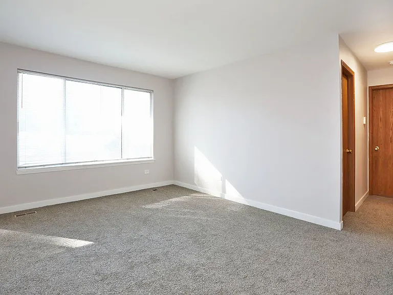 675 Greenfield Ct #D1 — Photo 8