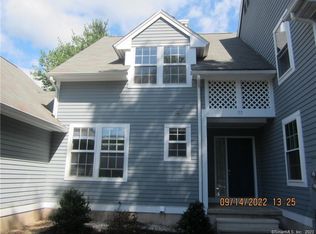 22 Chatsworth Rd #22, Granby, CT 06035
