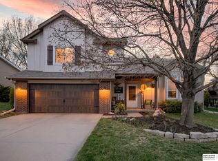 17060 M St, Omaha, NE 68135