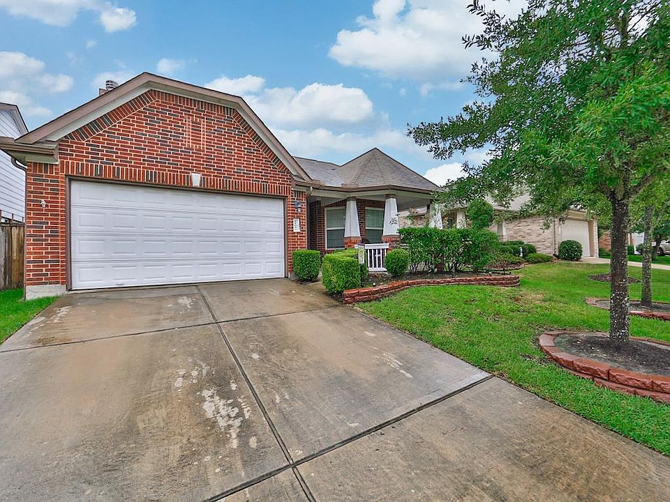 1st image of 21603 Maggie Mist Dr