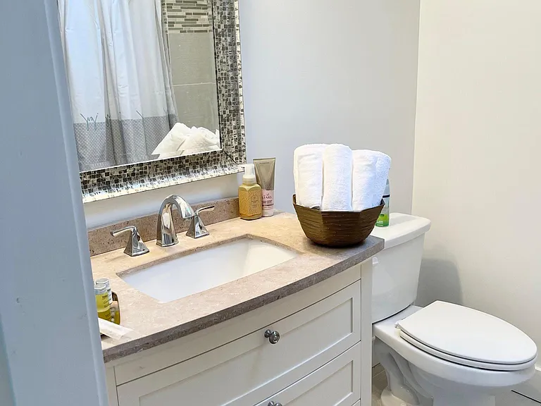 Bathroom #2