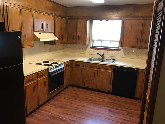 4th image of 1802 San Dollar Cir