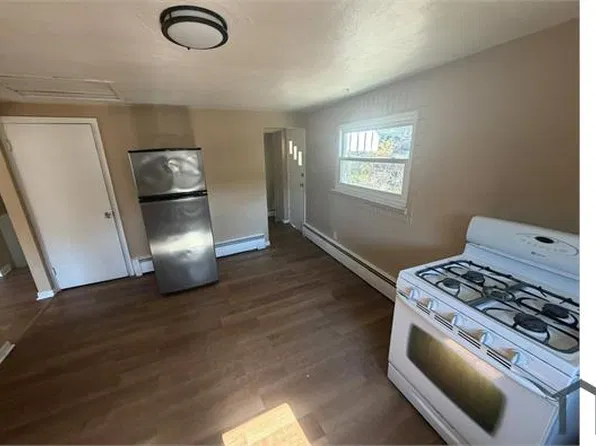 900 Jones Ave, Turtle Creek, PA 15145