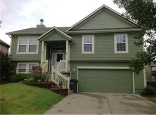 1028 N Marion St, Olathe, KS 66061