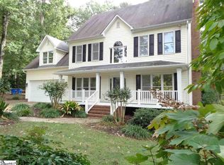 9 Cutting Horse Ct, Simpsonville, SC 29680