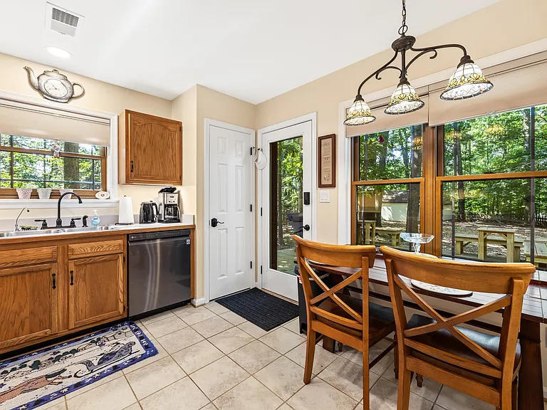 32 Estes Ct — Photo 7