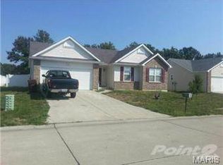 31 Swaying Pine Ln, Winfield, MO 63389