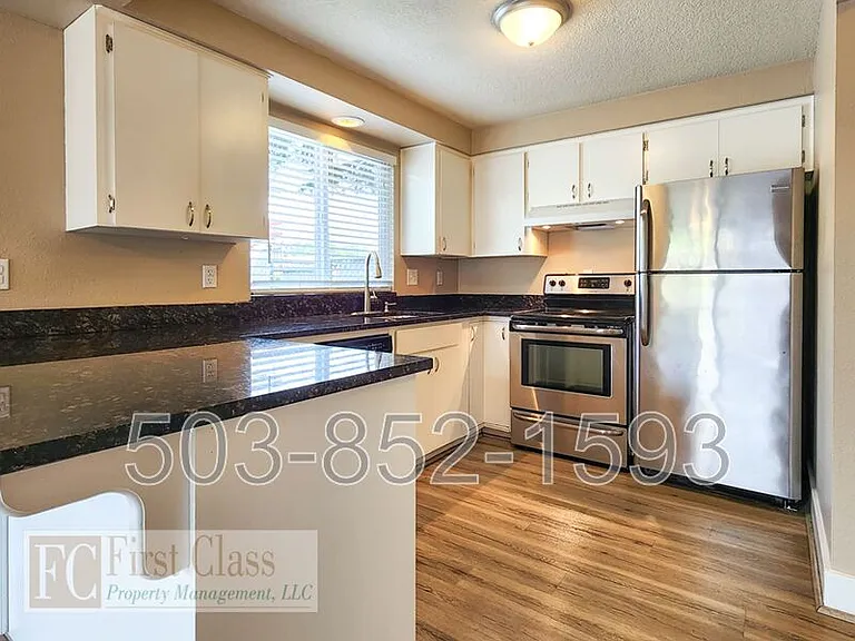 4319 SE 37th Ave — Photo 12