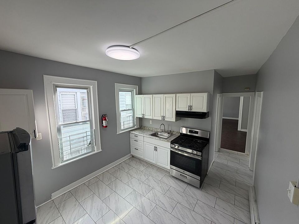 1st image of 222 W End Ave #1