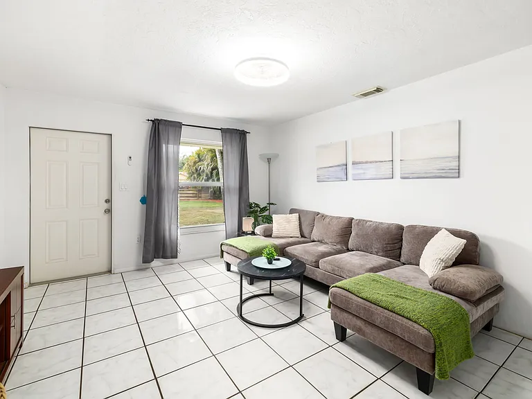 4001 Groveland Ave #5 — Photo 2