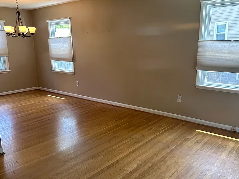 6417 Camrose Ter — Photo 5