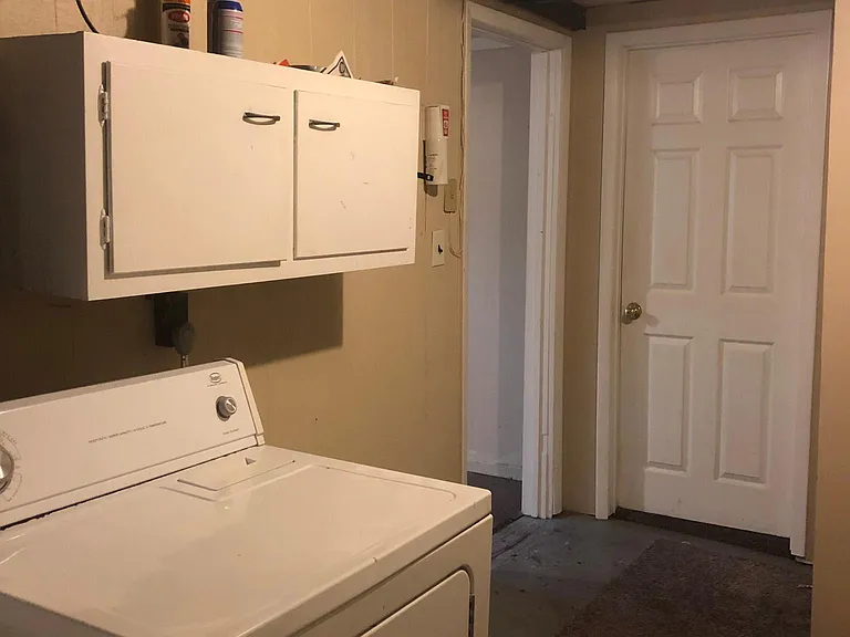 515 Crawford St — Photo 3