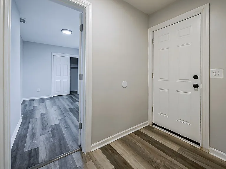 23352 Powell Ave — Photo 17