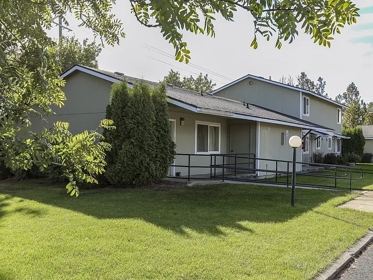 15 N Weber Rd #15 — Photo 8