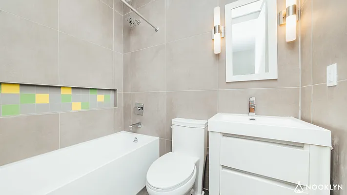 Rented by Nooklyn NYC LLC | media 9