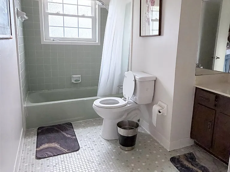 608 Fulton Rd — Photo 5
