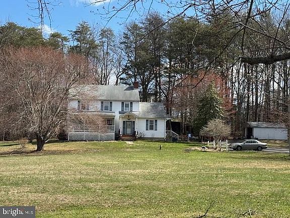 2nd image of 72 Shady Beach Rd