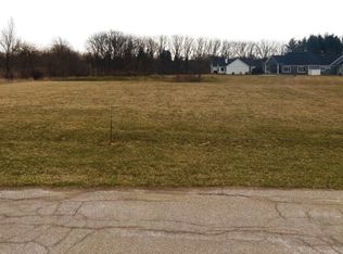 1715 Blue Jay Ln, Somonauk, IL 60552