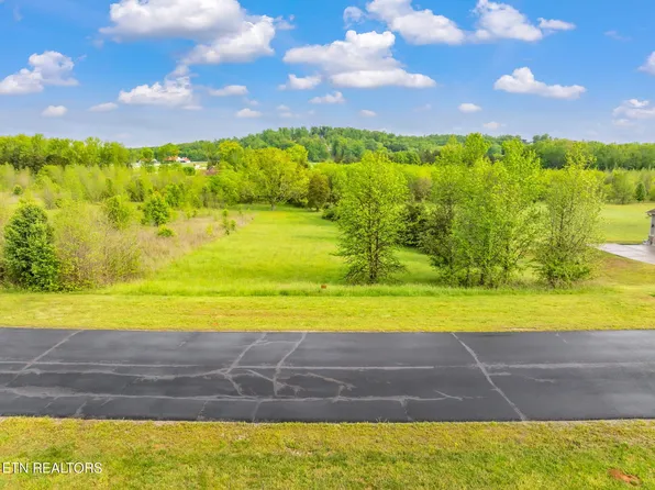 443 Water View Dr, Rockwood, TN 37854