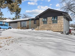 1533 N 64th Dr, Kansas City, KS 66102