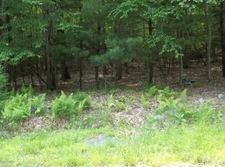 Park Rd, Dingmans Ferry, PA 18328