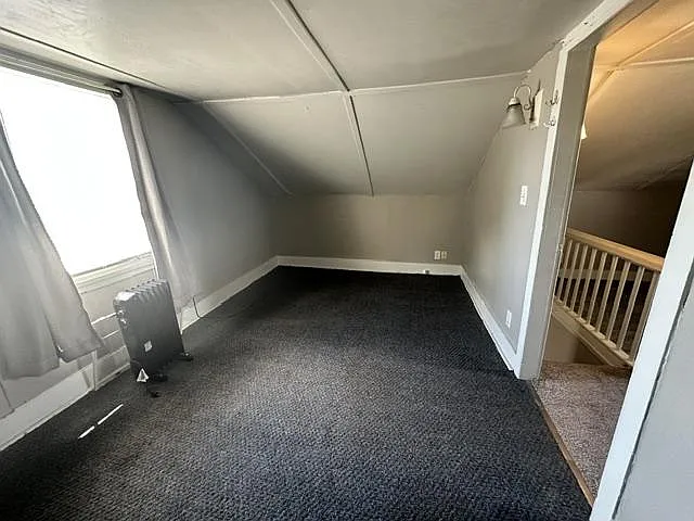 419 W Washington St — Photo 12
