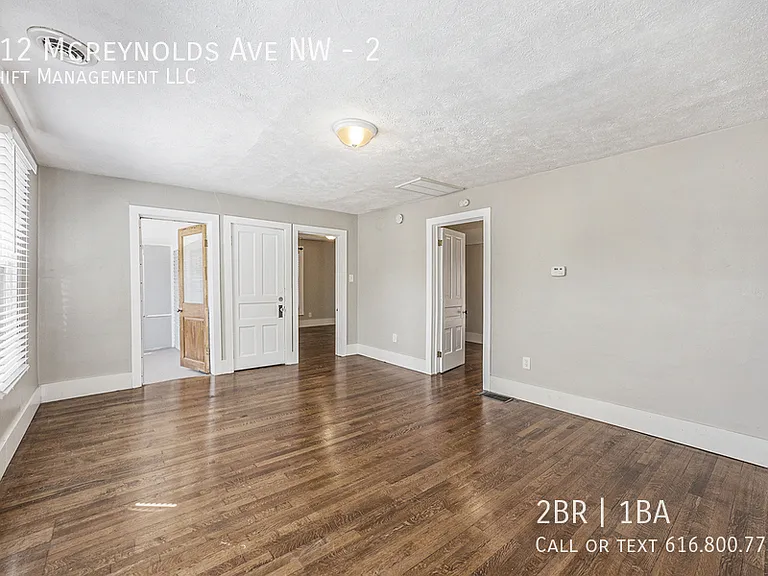 812 McReynolds Ave NW #2 — Photo 4