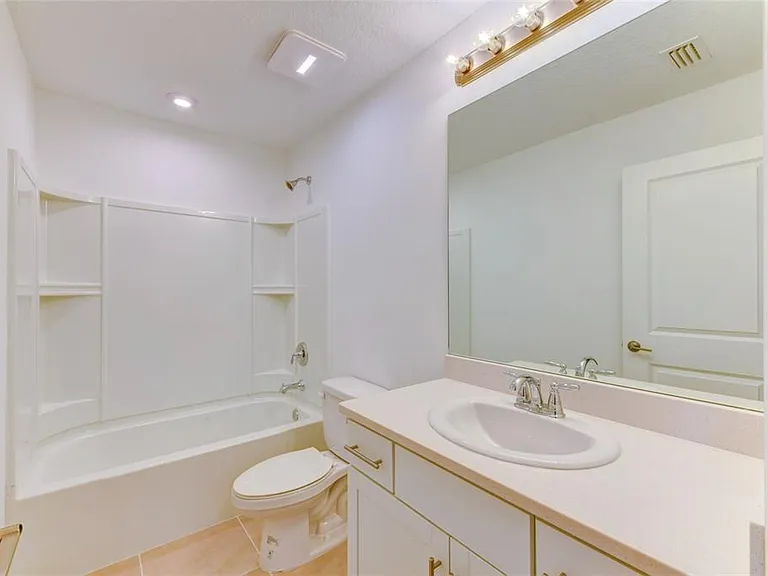 5744 Haven Ter — Photo 21