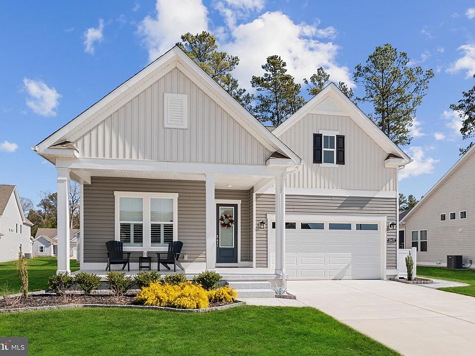 1st image of 19437 Longfellow Way