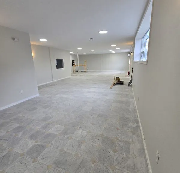 715 Boston Post Rd — Photo 4