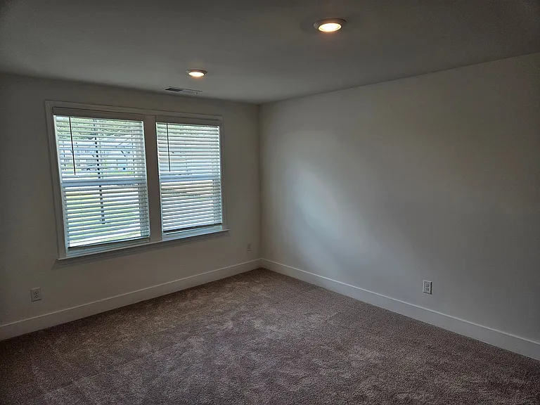 97 Andalusa Ct — Photo 43