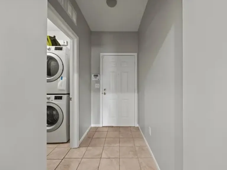 6254 Inishmore Ln — Photo 7