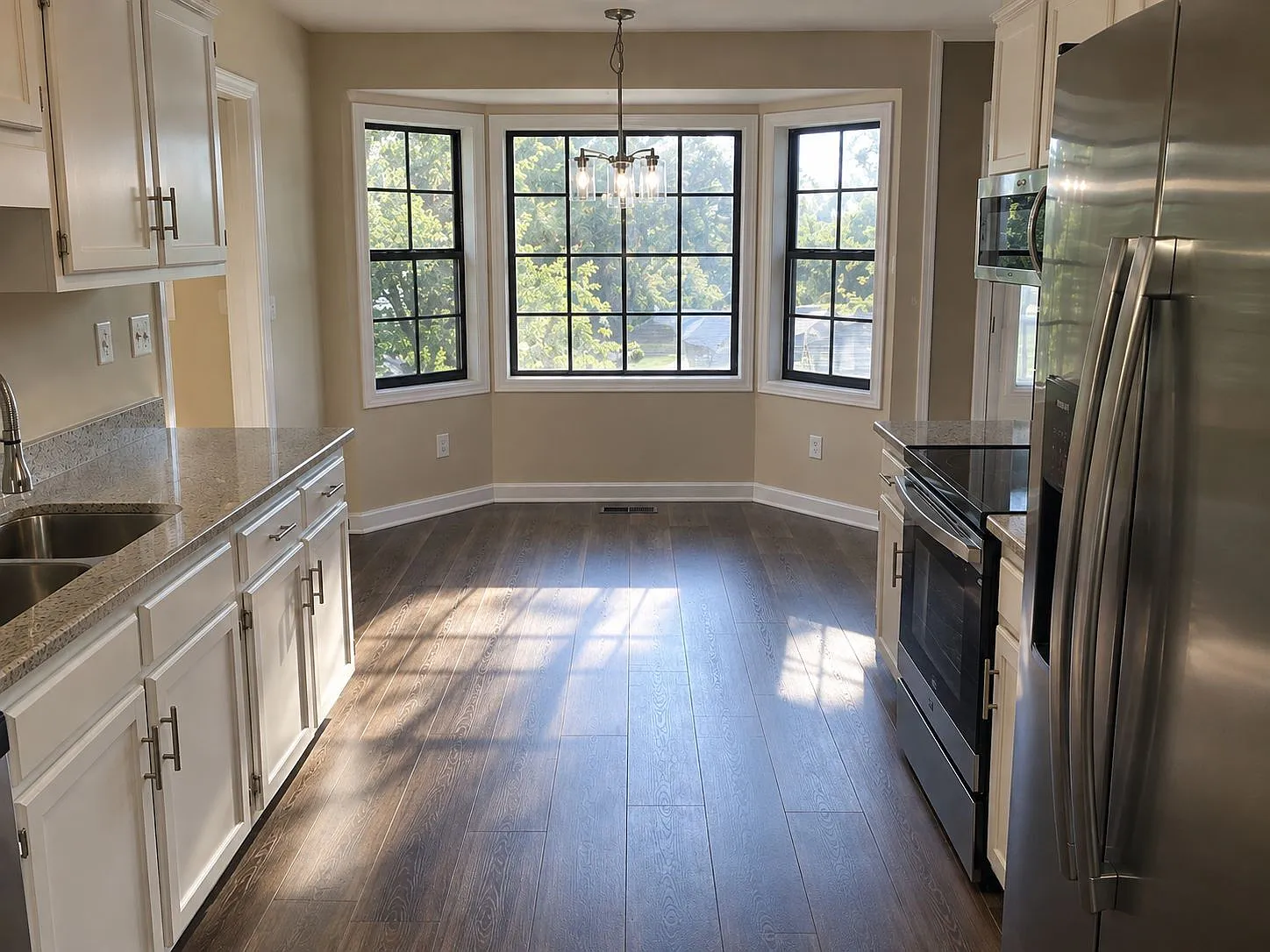 3 bed, 2.0 bath, $1,725 — Photo 3