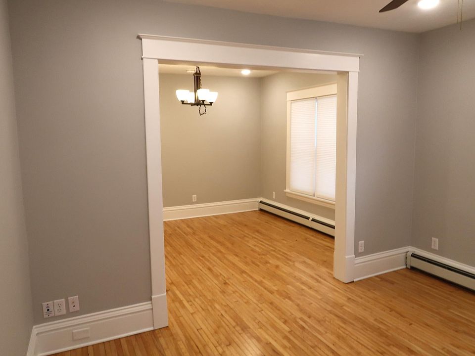 1st image of 3209 Bryant Ave S APT 2